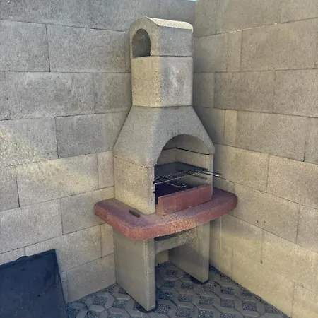 - A - Vyhlídka Nad řekou *